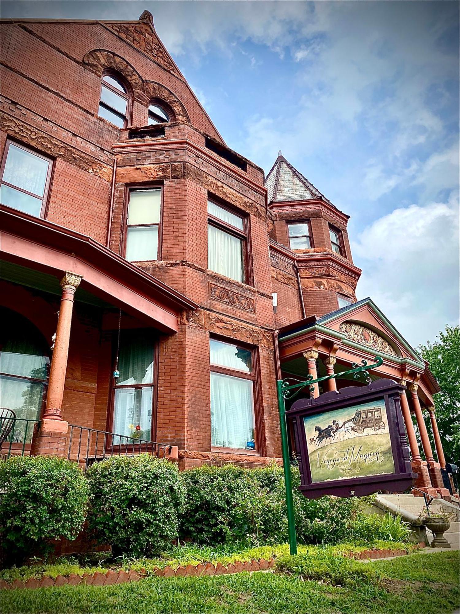 Vila Vineyard Mansion Carriage House Saint Joseph Exteriér fotografie