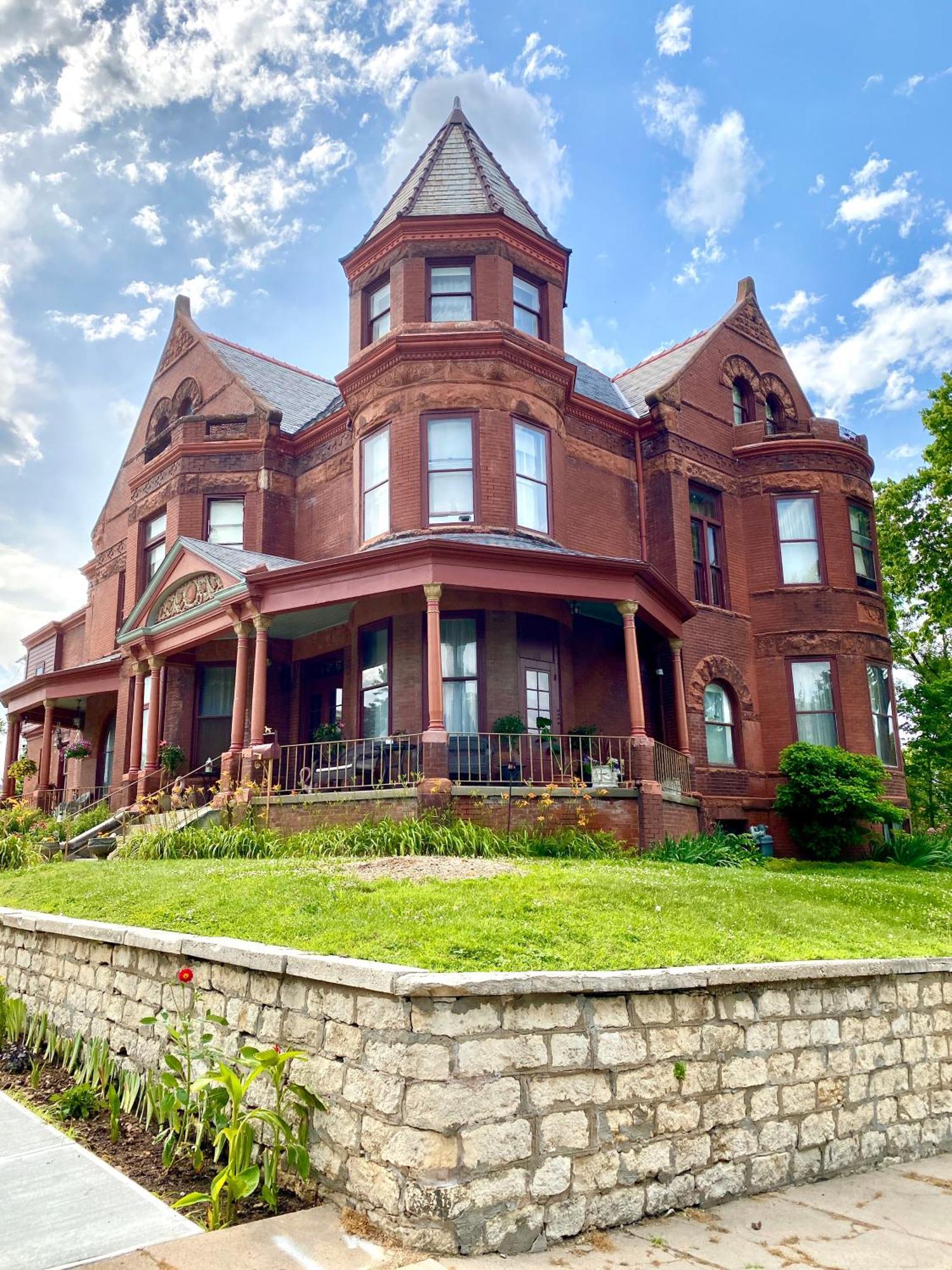 Vila Vineyard Mansion Carriage House Saint Joseph Exteriér fotografie